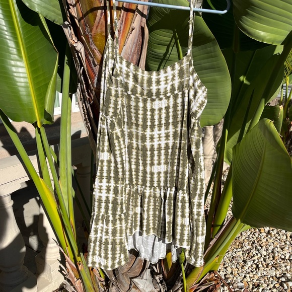 Urban Outfitters Green Tie Dye Summer Spaghetti Strap Dress Mini Tiered Loose - Picture 2 of 6
